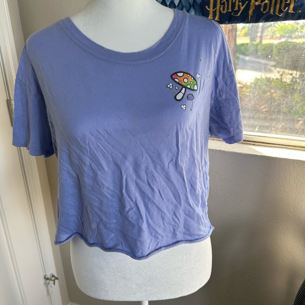 Room to shroom size large tshirt.